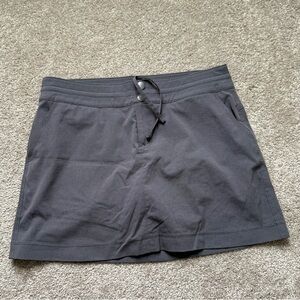 prAna | Gray Athletic Skort | Women’s 6